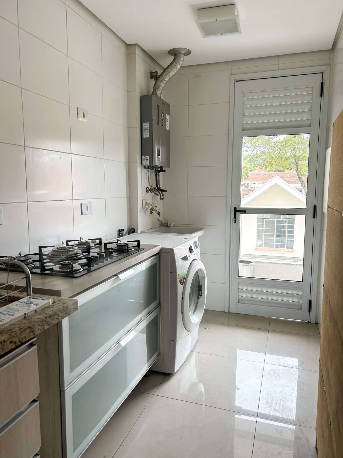 Apartamento à venda com 2 quartos, 62m² - São Francisco,Curitiba
