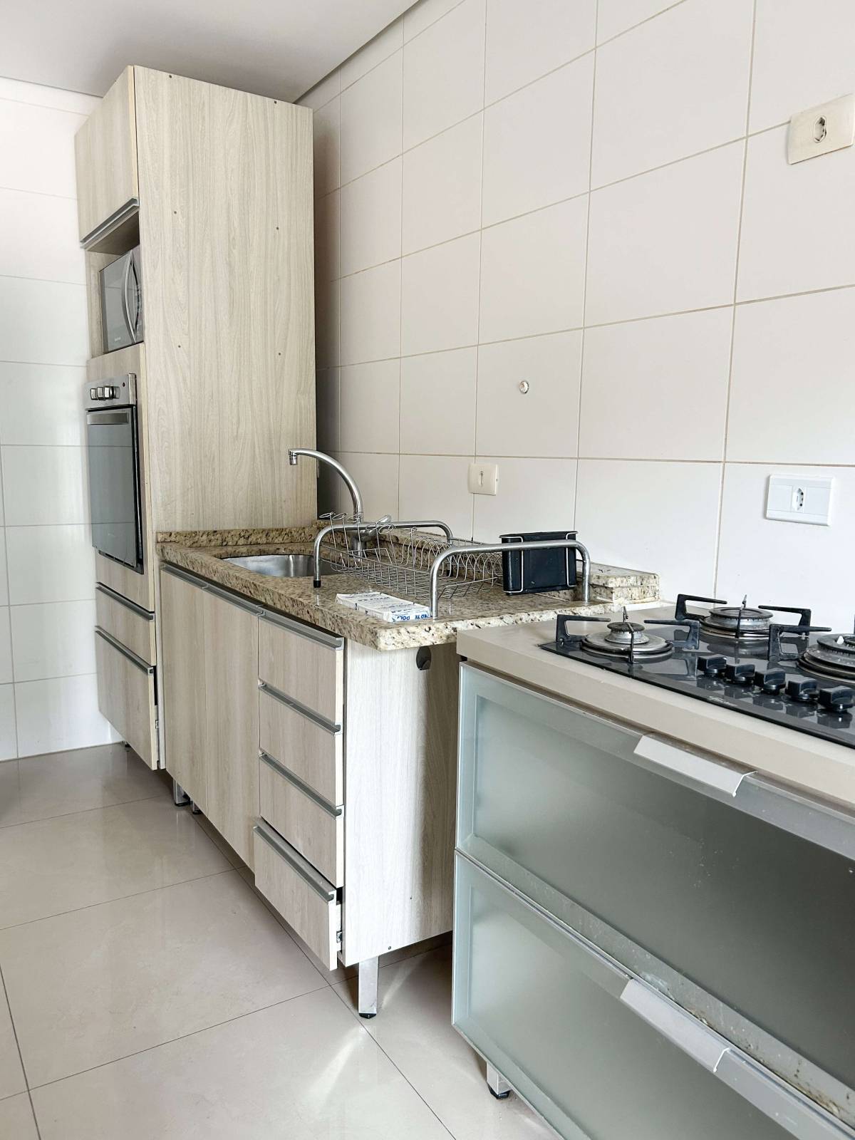 Apartamento à venda com 2 quartos, 62m² - São Francisco,Curitiba