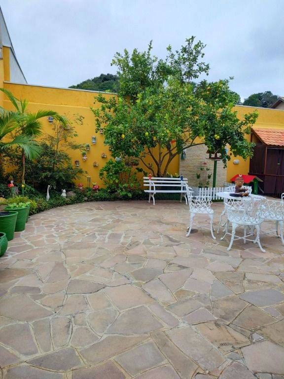 Casa à venda com 3 quartos, 253,40m² - Boa Vista,Curitiba