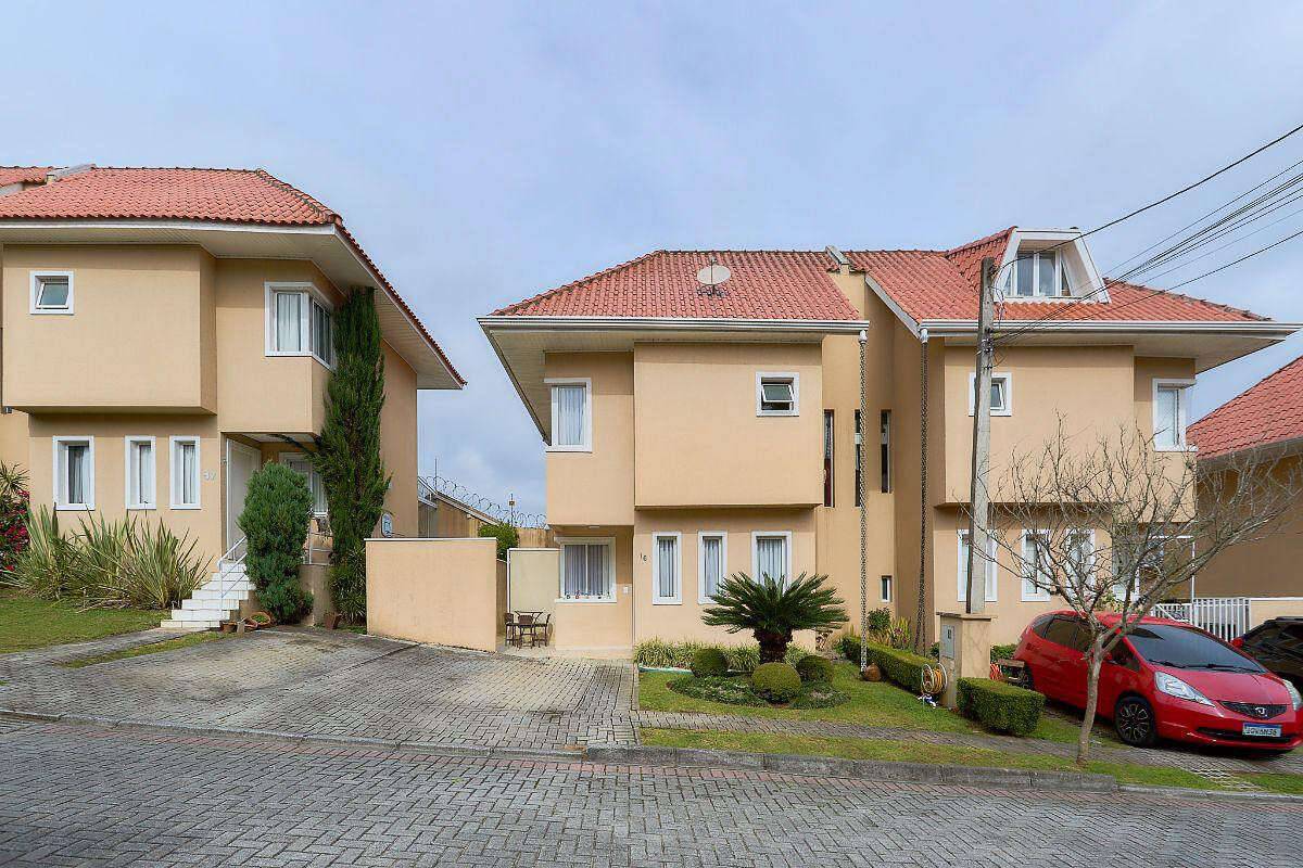  - Sobrado em condomínio à venda em Curitiba, Barreirinha, com 3 quartos, 73m²